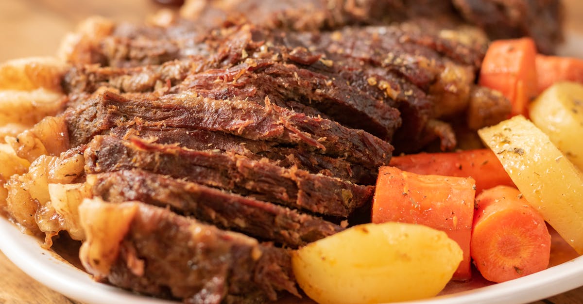 découvrez notre recette savoureuse de bœuf aux carottes, un plat traditionnel et réconfortant, parfait pour un repas familial délicieux et facile à préparer.