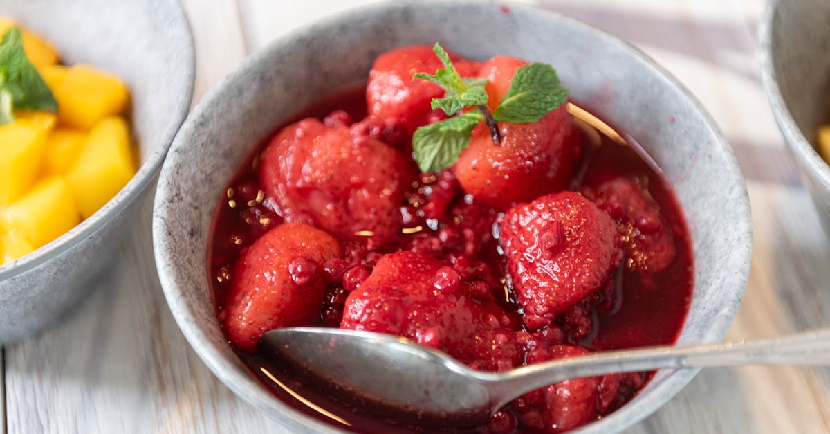 découvrez notre délicieux sirop de fruit, parfait pour agrémenter vos boissons et desserts avec une saveur naturelle et authentique.