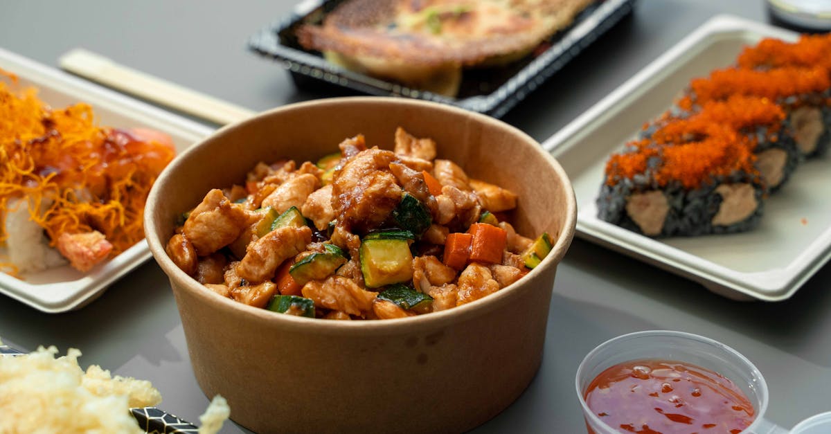 découvrez notre recette savoureuse de poulet teriyaki, un plat japonais sucré-salé facile à préparer et parfait pour un repas gourmand.