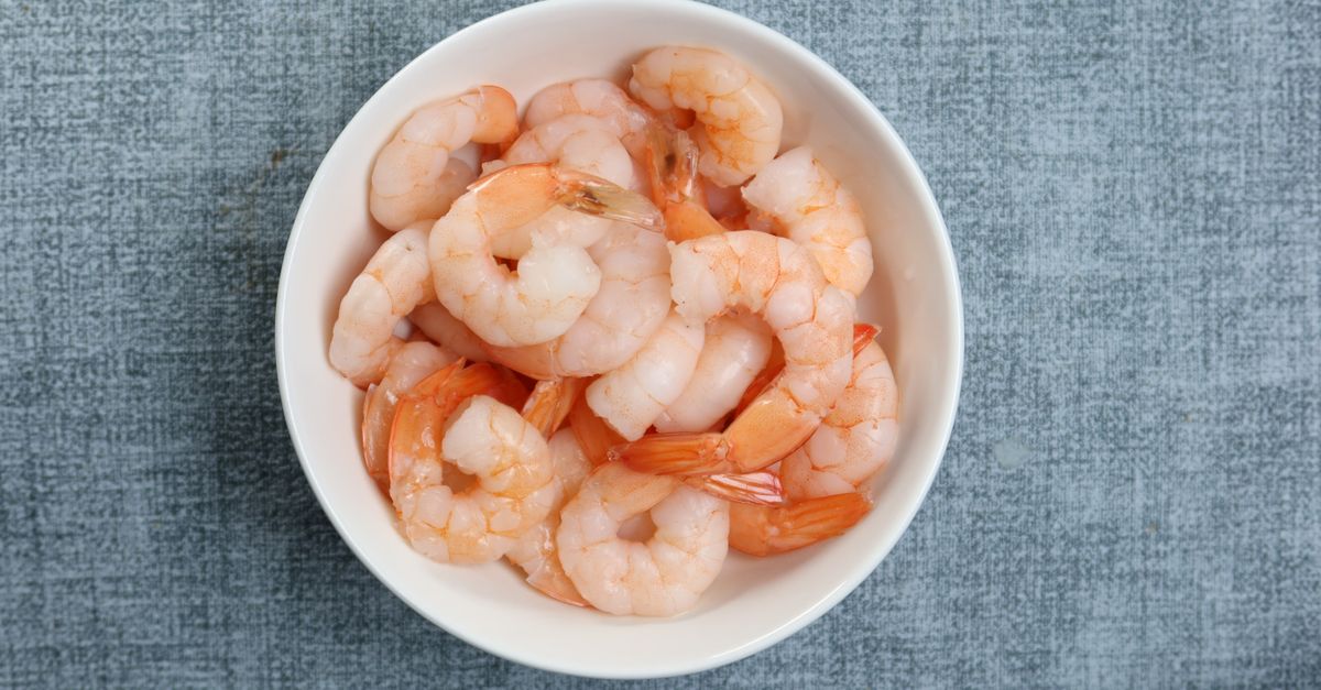 découvrez notre verrine exotique aux crevettes et mangue, une entrée fraîche et légère alliant douceur fruitée et saveurs marines.